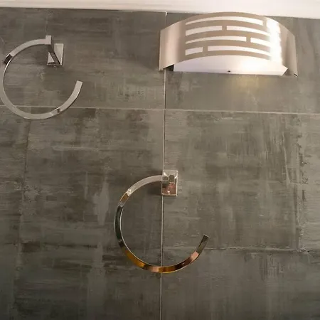 Alchemy- Just 100m To Sea * Kalamata